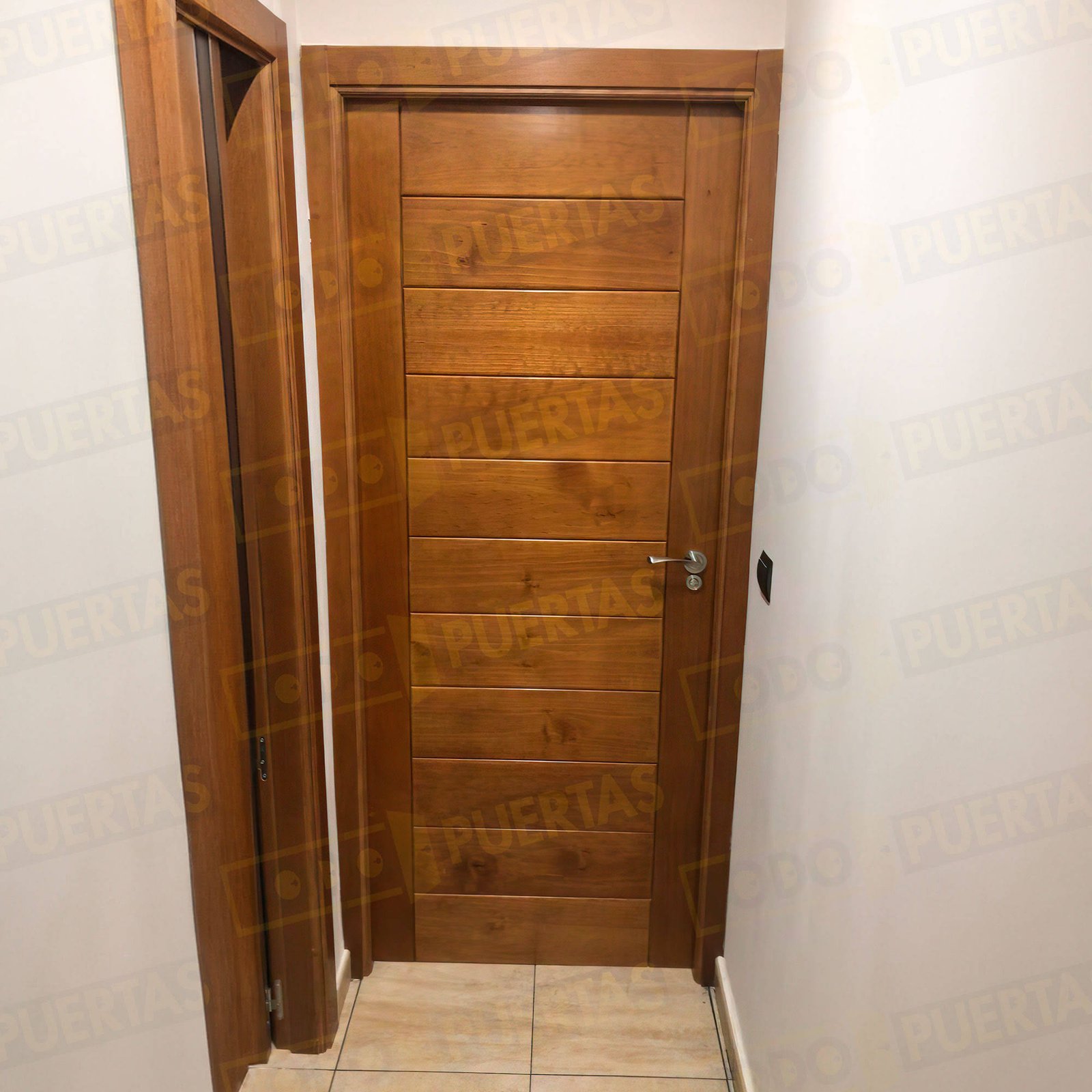 Foto Puertas grises cliente 5