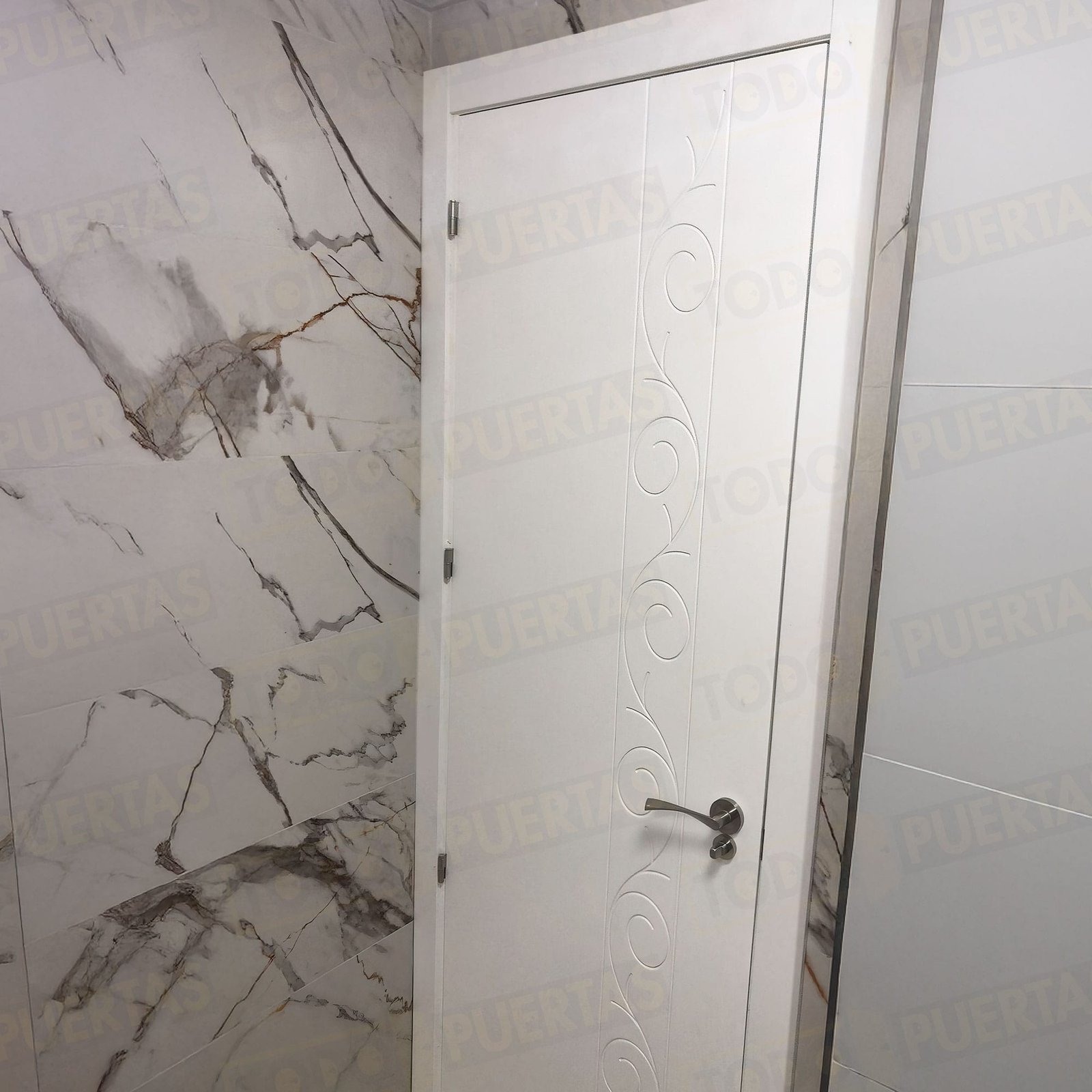 Foto Puertas Lacadas Blancas cliente 28