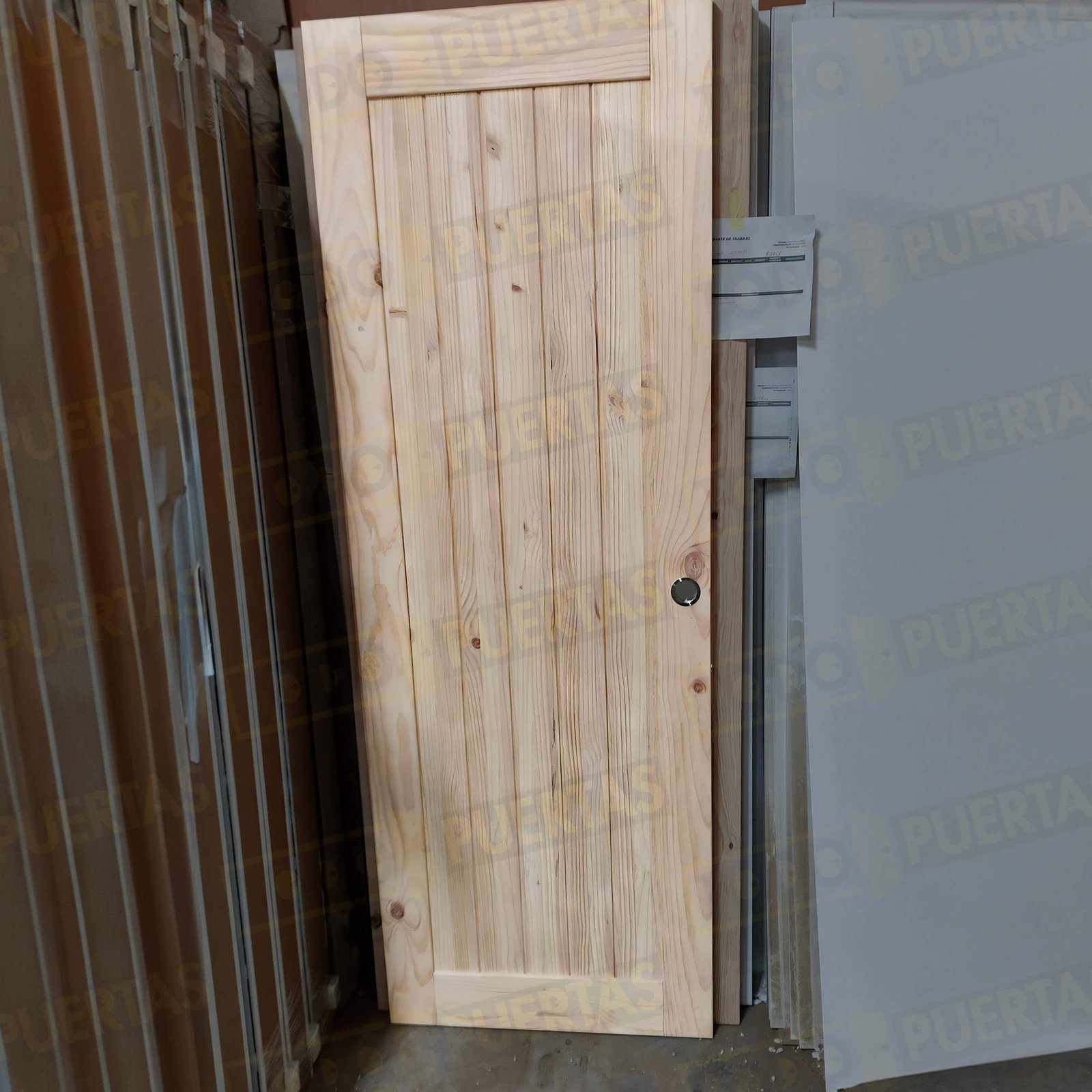 Puerta Corredera de Granero Pino Macizo Mod. GR005 (CRUDO)